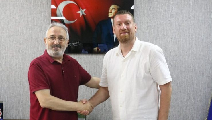 Bursa Büyükşehir’de Kadın Hentbol Takımı Mehmet Fatih Işık’a emanet