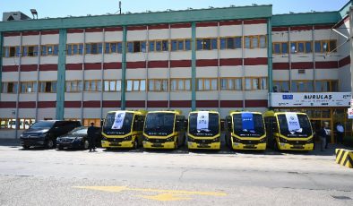 Bursa’da lüks makam araçları satıldı yerine mikrobüsler geldi