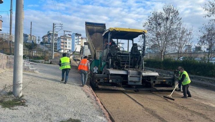 Çayırova Millet Bahçesi’nin çevre yolları asfaltlanıyor