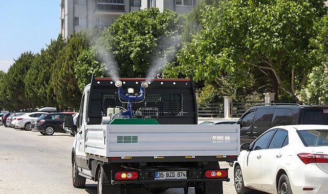 Buca’da ilaçlama son hızla devam ediyor