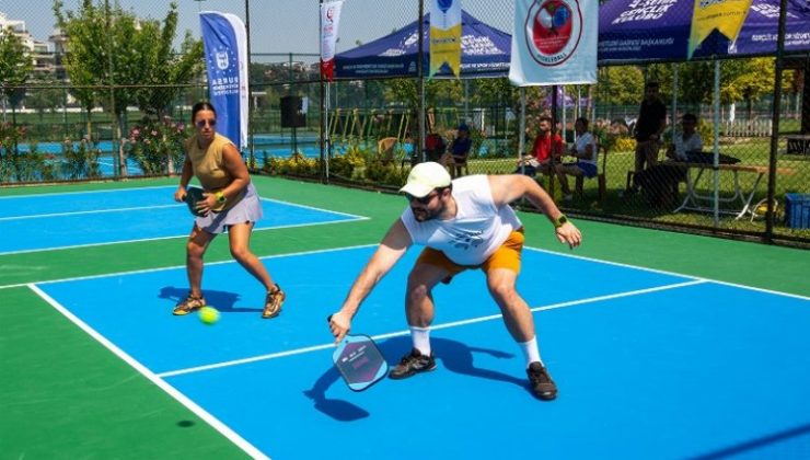 Bursa’nın ilk Pickleball Turnuvası gerçekleşti