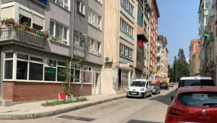 Çarşamba Mahallesi sessizliğe büründü