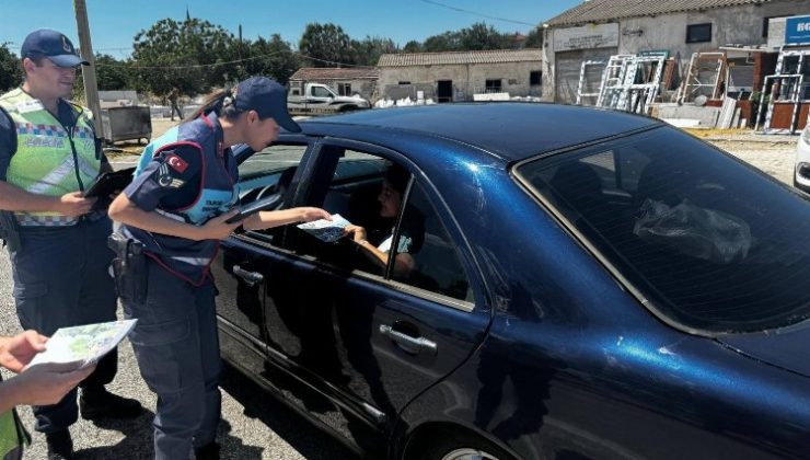 Enez’de çocuklara jandarma sevgisi aşıladı