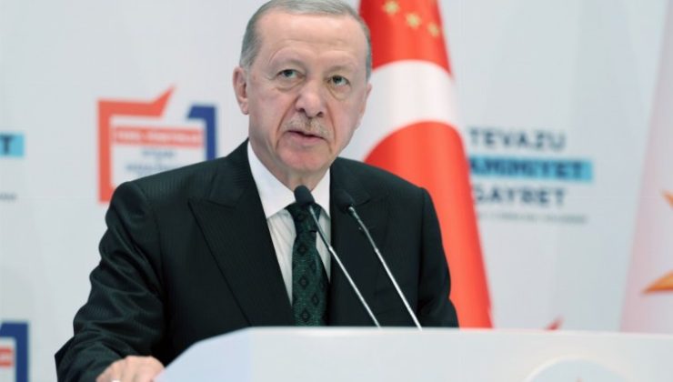 Erdoğan: Her bir kuruşu harcarken milletin parası olduğunu hatırlayın