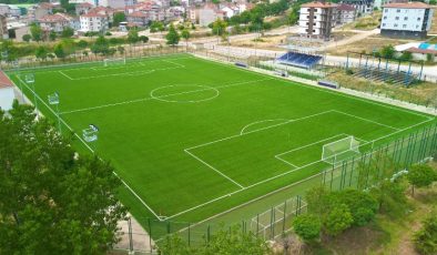 İnegöl’de Yeniceköy Futbol Sahası yenilendi