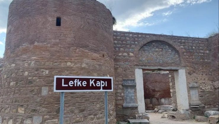 İznik Lefke Kapı tarihi dokusunu koruyor