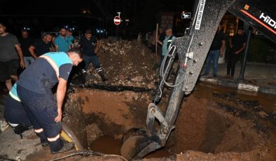 Manisa’da ekipler gece boyunca çalışarak arızayı giderdi