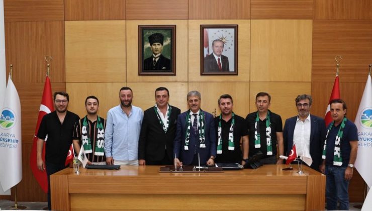 Sakaryaspor’un yeni yönetimininden Başkan Alemdar’a ziyaret