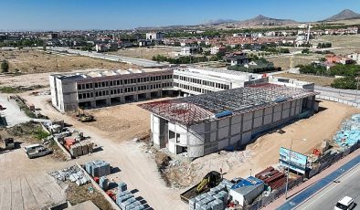 Selçuklu Belediyesi tarafından Konya’ya kazandırılacak olan Türkiye’nin en kapsamlı ve modern Güzel Sanatlar Lisesi’nin yapımı hızla devam ediyor.