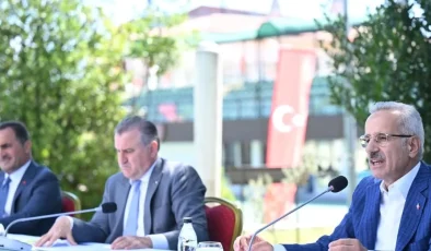 Bakan Uraloğlu: Malazgirt, Türk milletinin Anadolu’daki hakimiyet beratı