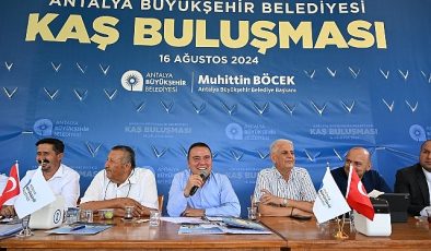 Başkan Böcek Kaşlı muhtarlarla buluştu