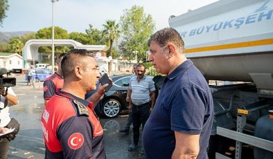 Başkan Tugay yangının etkilediği bölgelerde incelemelerde bulundu