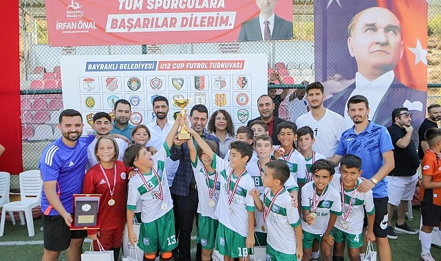 Bayraklı’daki futbol turnuvasında muhteşem final