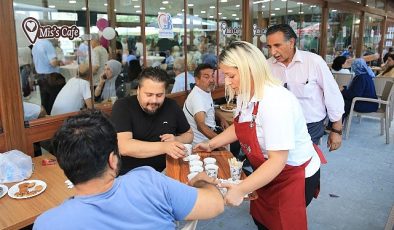 Bu kafede çay 3 TL Çayın 3 TL olduğu Miss Kafe Bayrampaşa’da açıldı