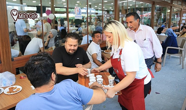 Bu kafede çay 3 TL Çayın 3 TL olduğu Miss Kafe Bayrampaşa’da açıldı