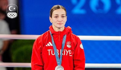 Buse Naz Çakıroğlu Olimpiyat İkincisi