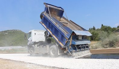 Büyükşehir’den Manavgat’ta asfalt çalışması