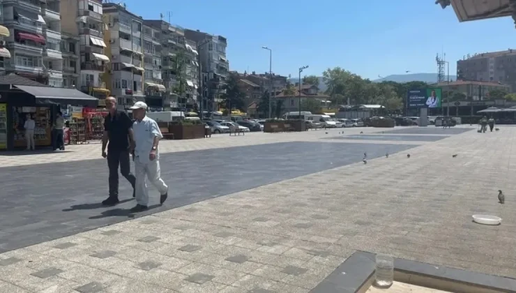 Gemlik’te sahil bölgesi yenilendi