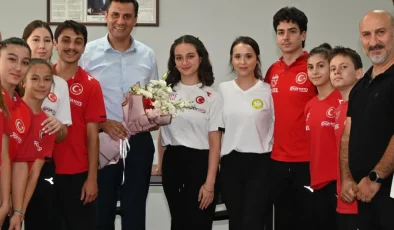 Manisa’da Başkan Zeyrek milli sporcularla buluştu