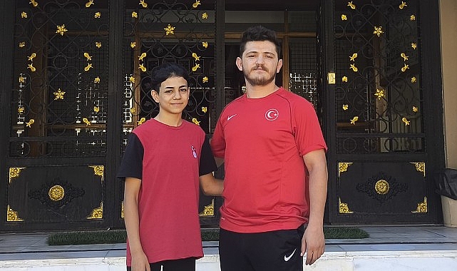 Nevşehir Belediyesi sporcusu Liva Nur Çelik, Ürdün’de düzenlenecek olan U17 Kadınlar Güreş Dünya Şampiyonası’nda ay yıldızlı forma ile ülkemizi temsil edecek