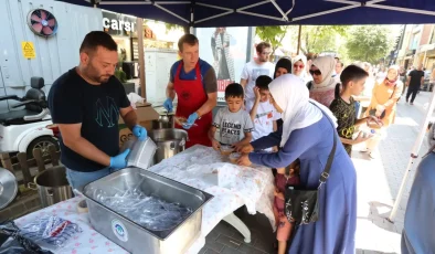 Odunpazarı Belediyesi’nden vatandaşlara aşure ikramı