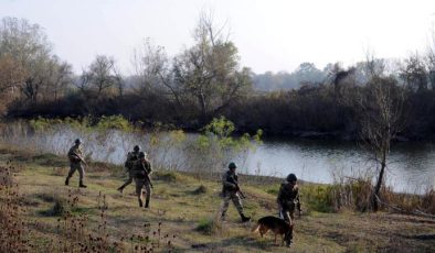 Edirne’de 2 FETÖ şüphelisi Yunanistan’a kaçmaya çalışırken yakalandı