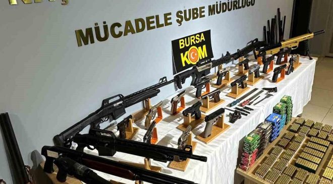 Bursa’da tefecilik ve silah operasyonu gerçekleştirildi: 34 gözaltı