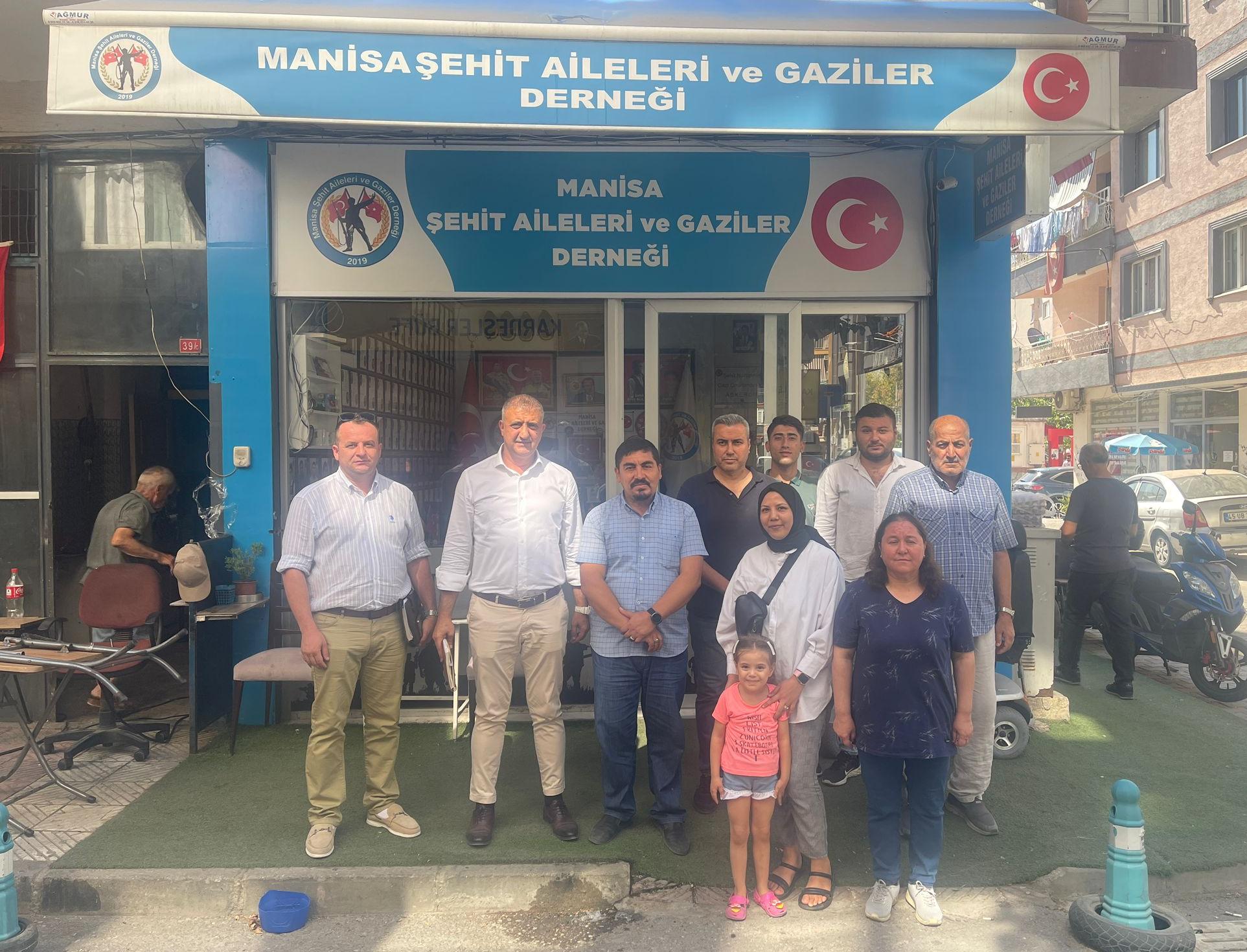 Manisa Büyükşehir Belediye Başkanlığı’ndan,Şehit Aileleri ve Gaziler Derneği’ne Anlamlı Ziyaret