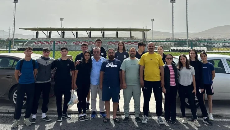 Sakarya’nın yıldız sporcularına 1. Lig bileti