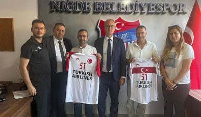 Türkiye Hentbol Federasyonu Başkanı Uğur Kılıç Niğde’de hentbol için önemli temaslarda bulundu