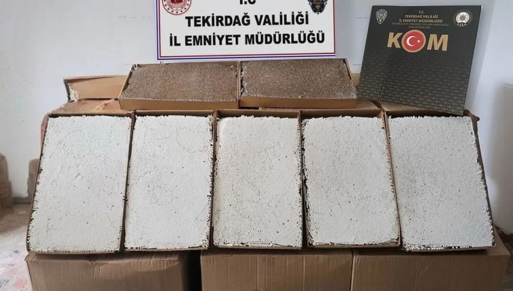 Çerkezköy’de durdurulan bir araçta 450.000 adet doldurulmuş makaron ele geçirilmiştir …