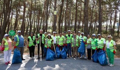 Başkan Duman’ın da katıldığı temizlik çalışmasında 5 ton atık toplandı