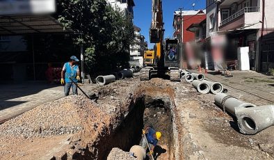 Kartepe’de Altyapı Çalışması Gece Gündüz Demeden Sürüyor