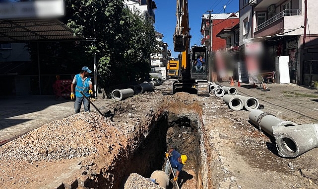 Kartepe’de Altyapı Çalışması Gece Gündüz Demeden Sürüyor