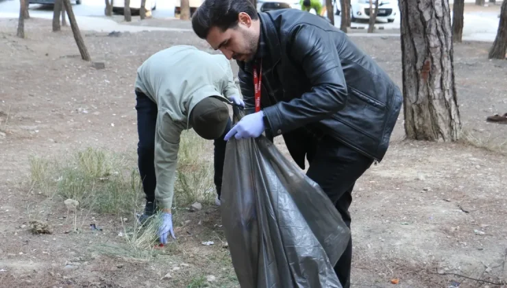 Gönüllülerden çevre temizliği kıvılcımı – İGF HABER