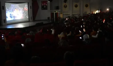 Manisa'da 'Sinema Günü' keyfi