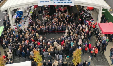 İstanbul’da Barış Mahallesi pazar alanına kavuştu