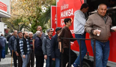 Manisa'da Kıbrıs Gazisi Ruayöz için pilav hayrı