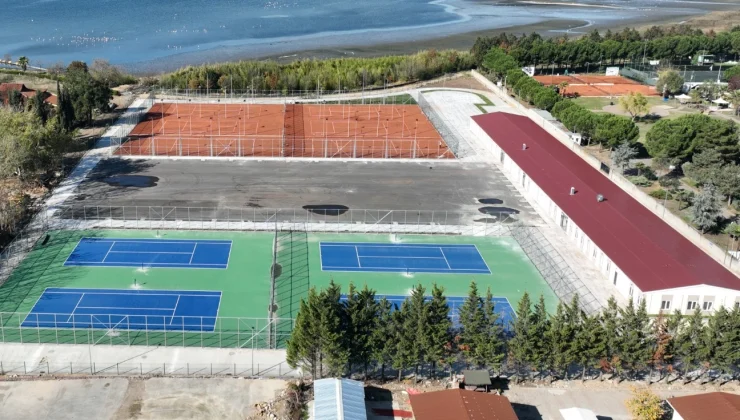 Kocaeli İzmit Tenis Merkezi'nde sona gelindi